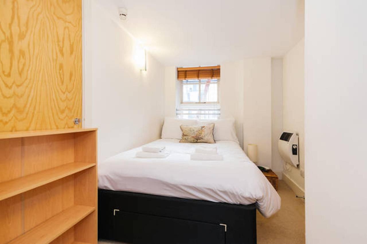 Central 2-Bed, 2-Bath Sanctuary Near Holborn Station, Covent Garden & West End ลอนดอน ภายนอก รูปภาพ